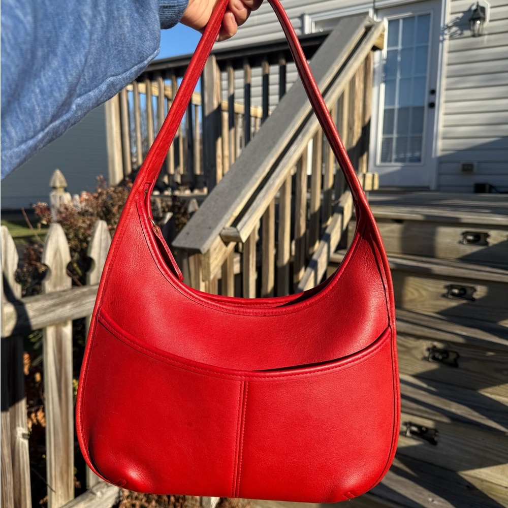 💙 SOLD - Vintage Coach Pocket Ergo 9033